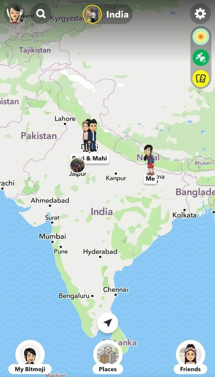 why-do-bitmojis-look-in-different-directions-on-snap-maps